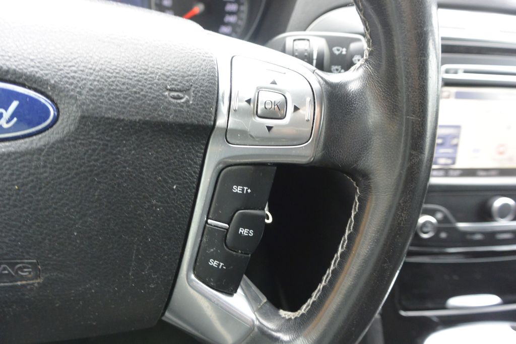 Ford S-MAX MPV 2,2 l 147 kw