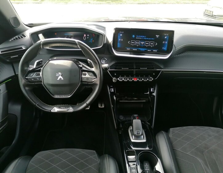 Peugeot 2008 SUV / Terénní 1,2 l 96 kw