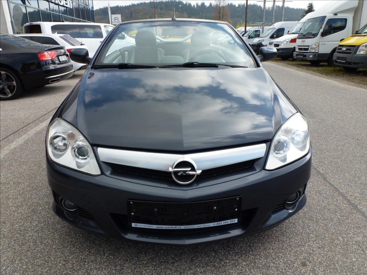 Opel Tigra Kabriolet 1,4 l 66 kw