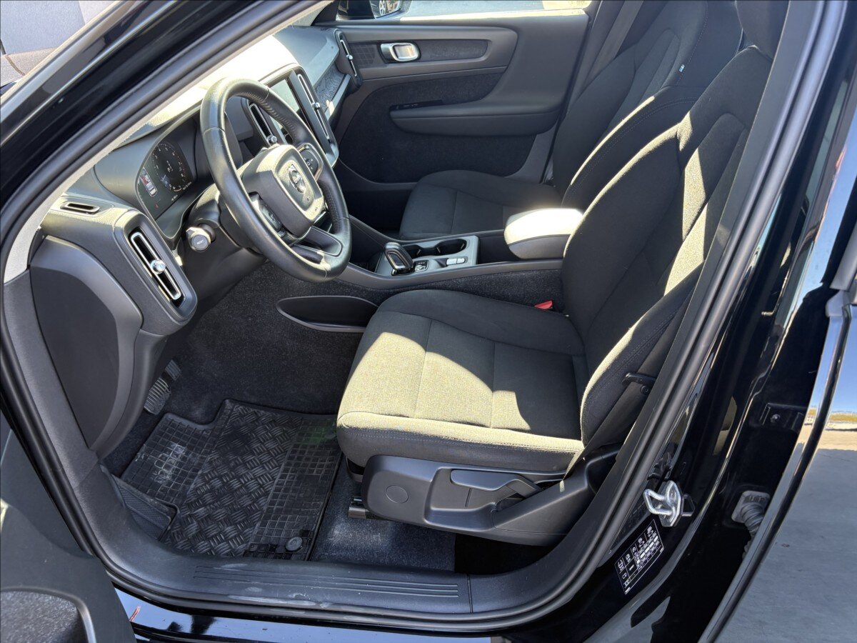 Volvo XC40 Kombi 1,5 l 95 kw