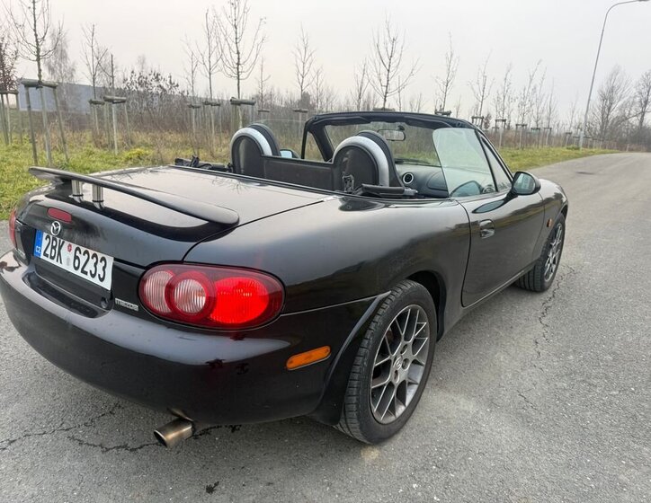 Mazda MX-5 Kabriolet 1,6 l 81 kw