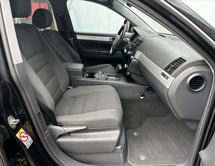 Volkswagen Touareg Kombi 3,0 l 165 kw