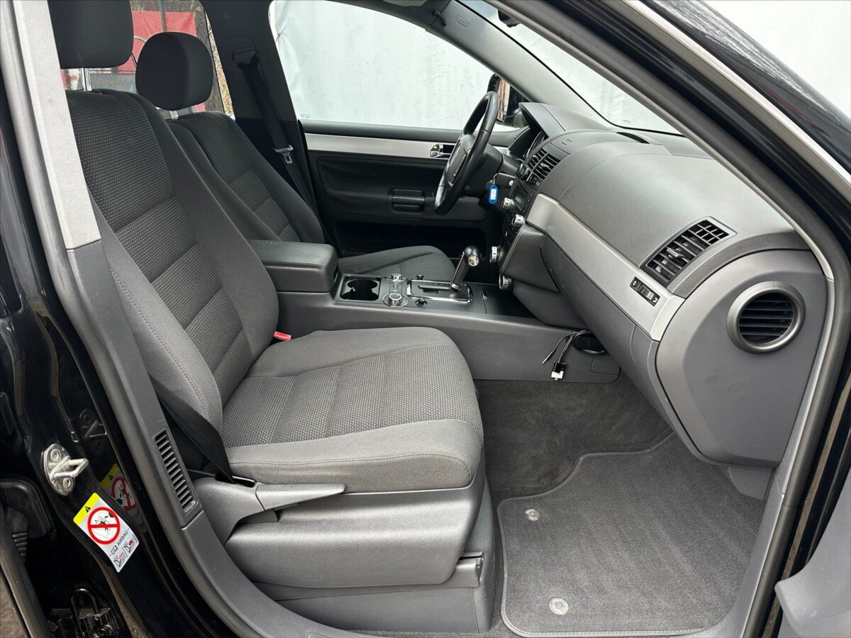 Volkswagen Touareg Kombi 3,0 l 165 kw