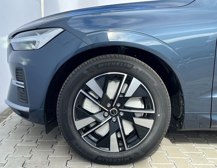 Volvo XC60 SUV / Terénní 2,0 l 0