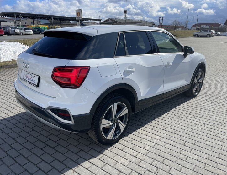 Audi Q2 SUV / Terénní 1,5 l 110 kw
