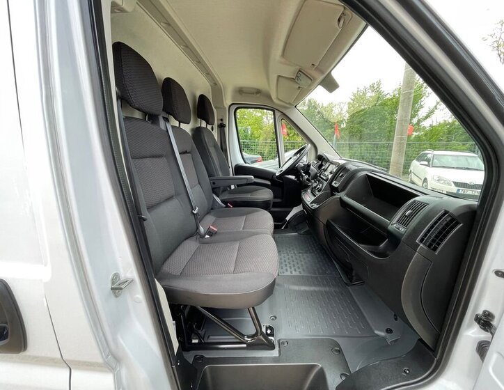 Citroën Jumper Skříň 2,2 l 121 kw