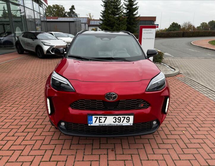 Toyota Yaris Cross 3