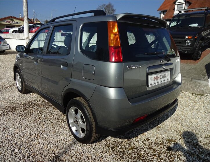 Suzuki Ignis Kombi 1,3 l 68 kw