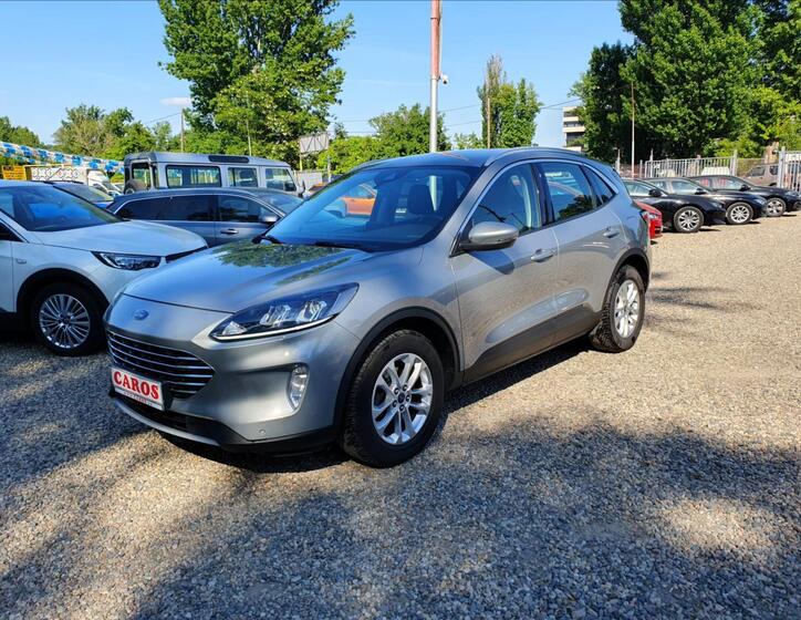 Ford Kuga 1