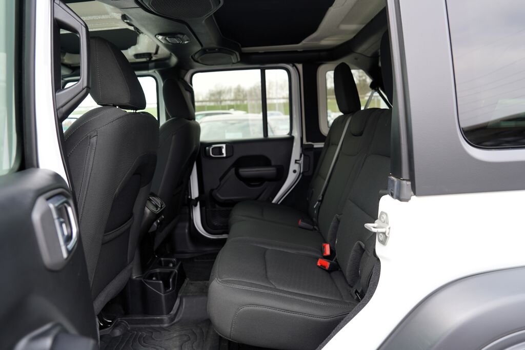 Jeep Wrangler SUV / Terénní 2,1 l 147 kw