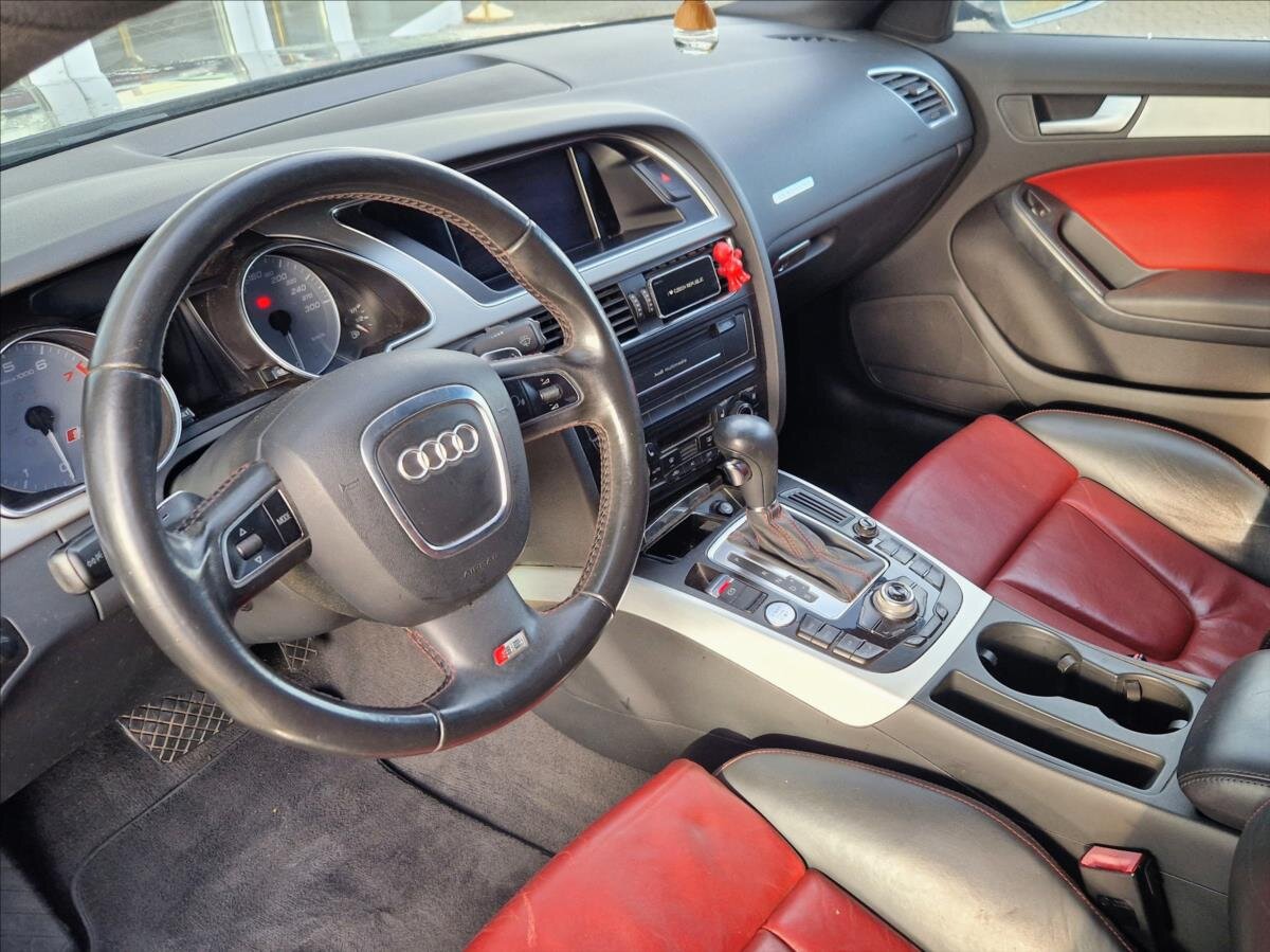 Audi S5 Sedan / Limuzína 3,0 l 245 kw