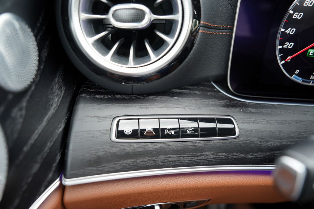 Mercedes-Benz Třídy E