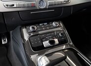Audi S8 Sedan / Limuzína 4,0 l 382 kw