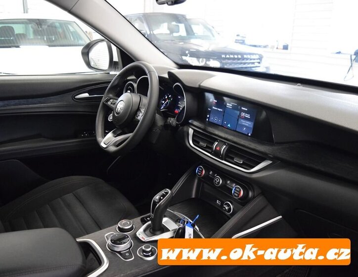 Alfa Romeo Stelvio SUV 0,0 140 kw