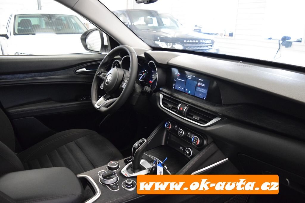 Alfa Romeo Stelvio SUV 0,0 140 kw