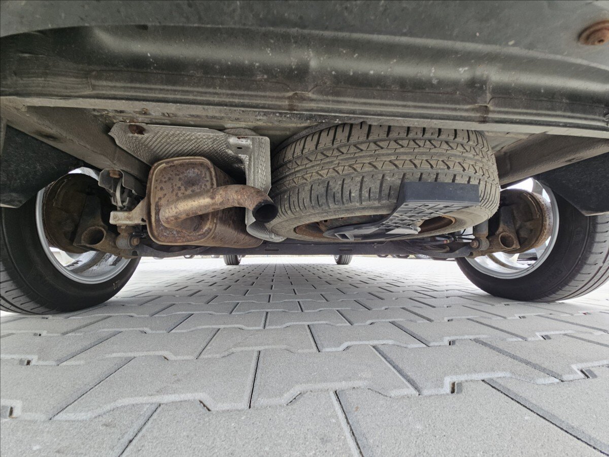 Renault Clio Kombi 1,1 l 55 kw