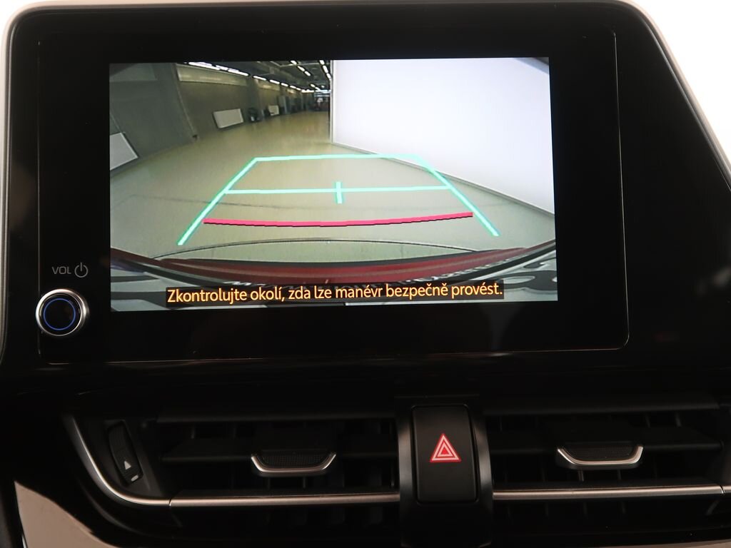 Toyota C-HR SUV 2,0 l 112 kw