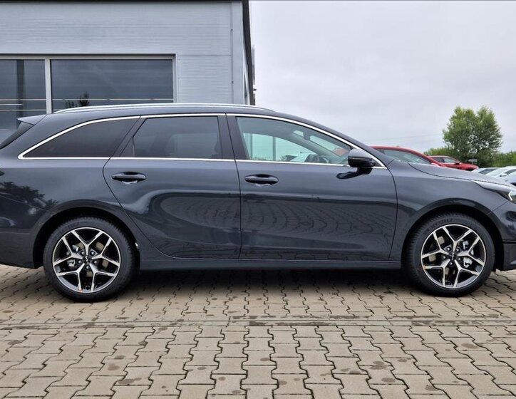 KIA Ceed Kombi 1,5 l 103 kw