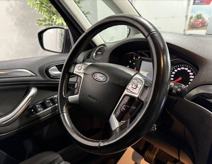 Ford Galaxy MPV 2,0 l 120 kw