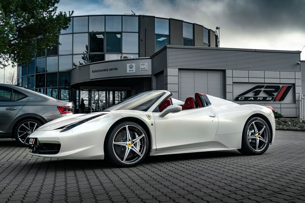 Ferrari 458