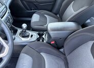 Jeep Cherokee SUV 2,0 l 103 kw