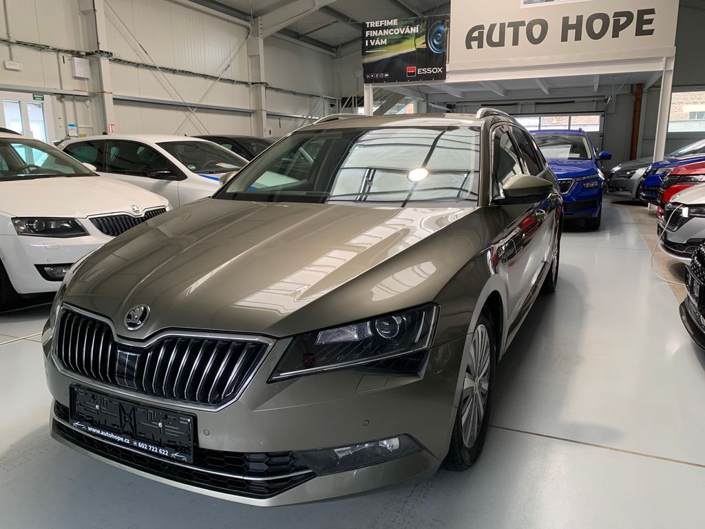 Škoda Superb
