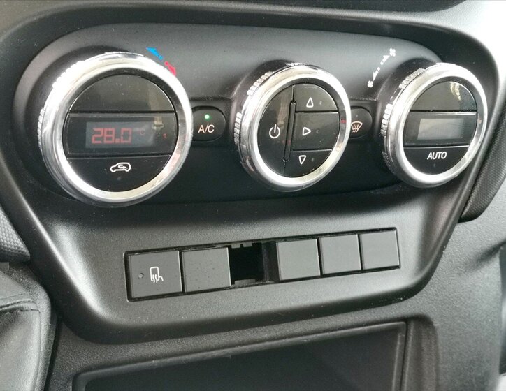 Iveco Daily Skříň 3,0 l 118 kw