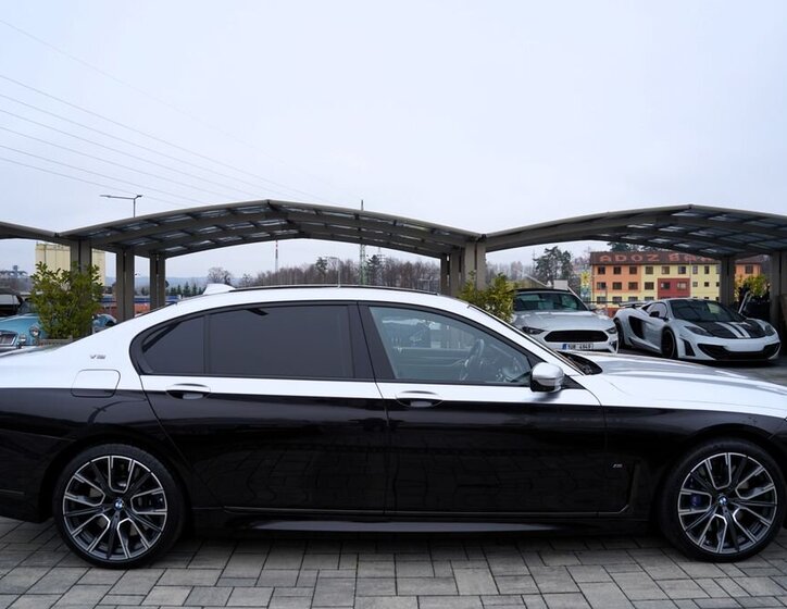BMW Řada 7 7