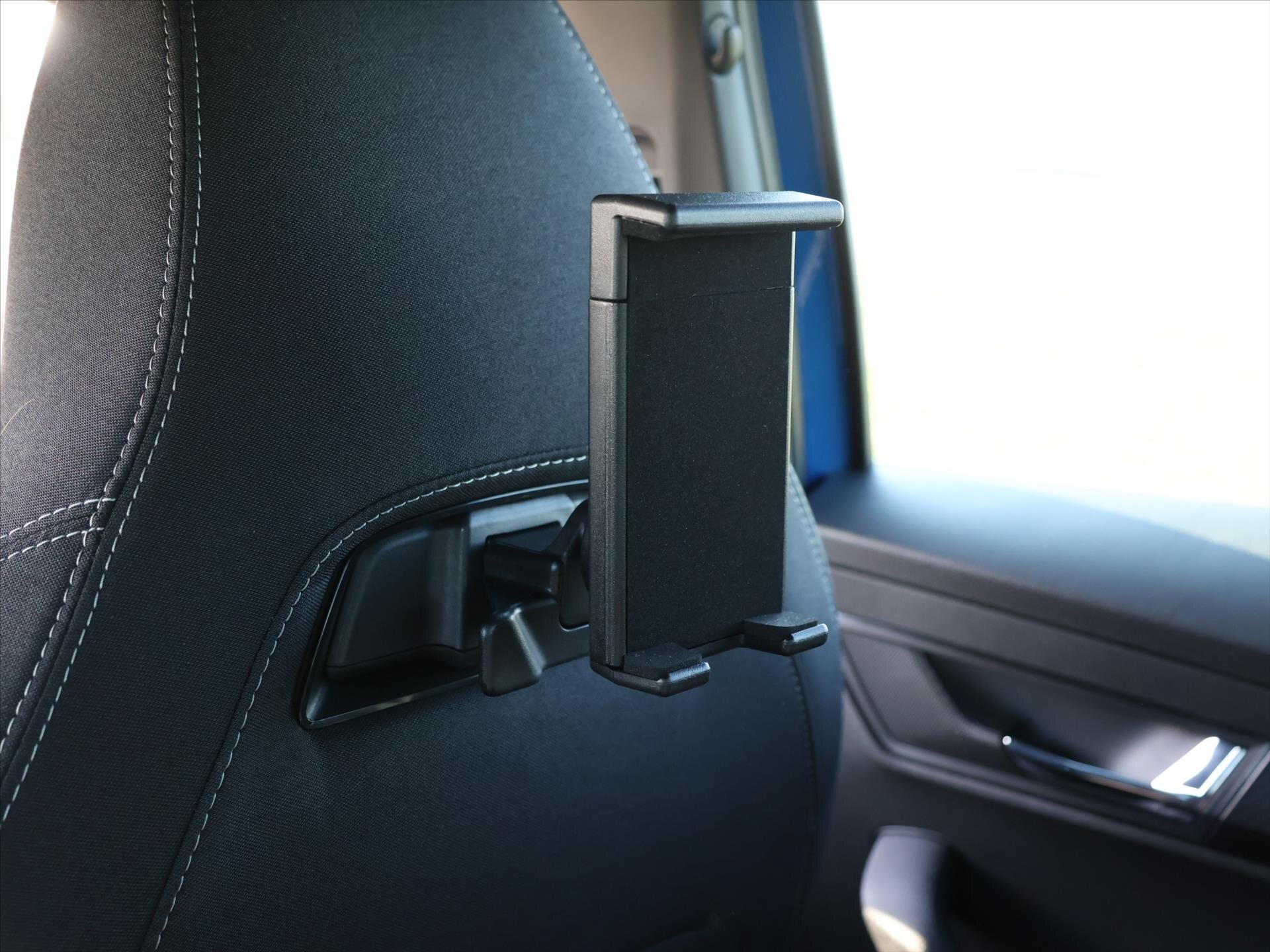 Škoda Karoq SUV / Terénní 1,5 l 110 kw