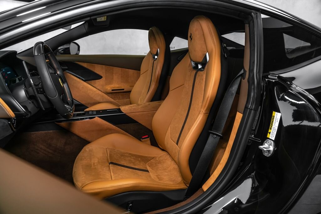 Ferrari Ostatní Kupé 3,9 l 471 kw