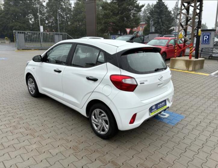 Hyundai i10 5