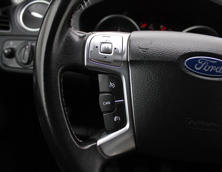 Ford S-MAX MPV 2,0 l 103 kw