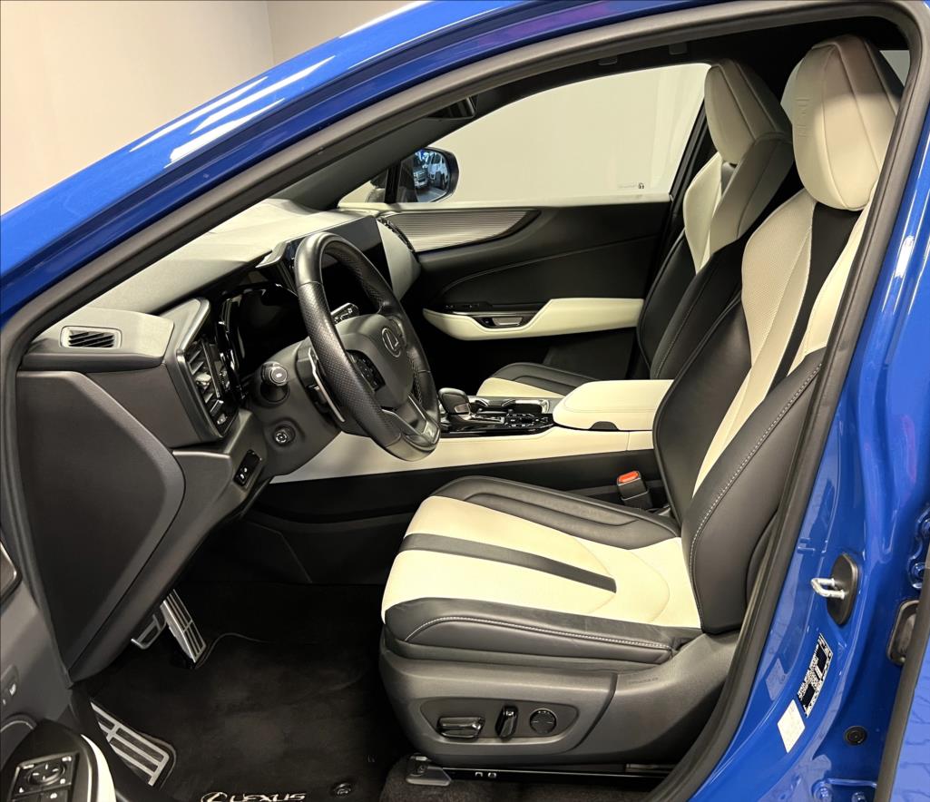 Lexus NX 450h plus