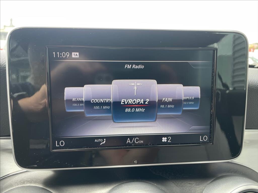 Mercedes-Benz Třídy C Kabriolet 2,1 l 125 kw