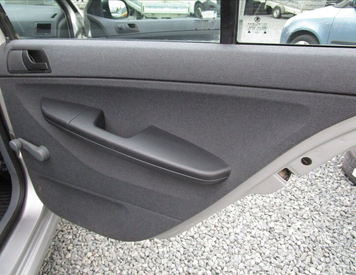 Škoda Fabia Hatchback 1,4 l 50 kw