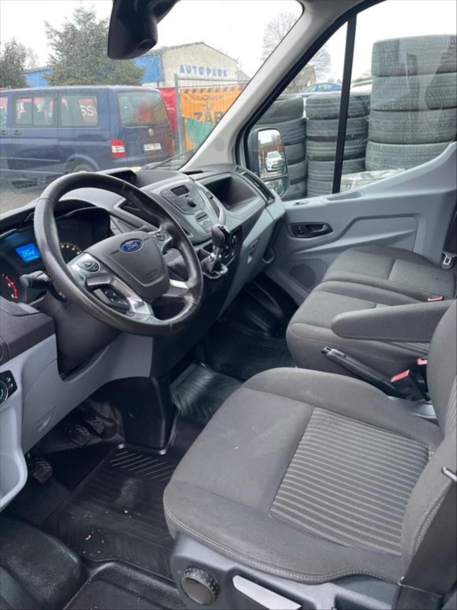 Ford Transit Skříň 2,0 l 96 kw