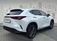 Lexus NX 450h+ 4