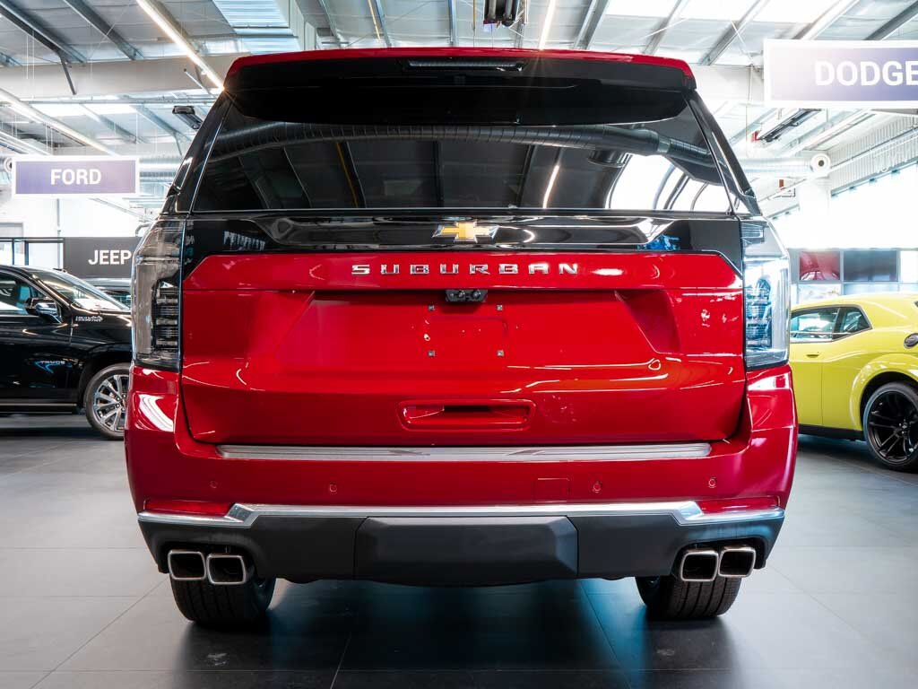 Chevrolet Suburban SUV / Terénní 6,2 l 313 kw