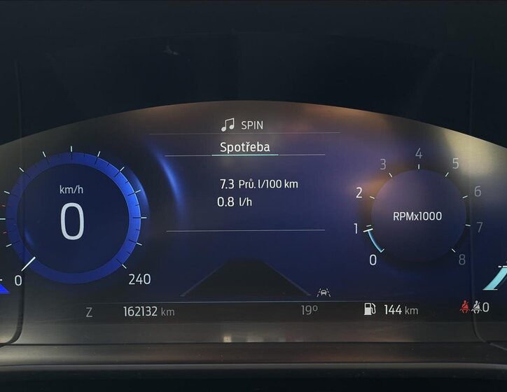 Ford Kuga SUV / Terénní 1,5 l 110 kw