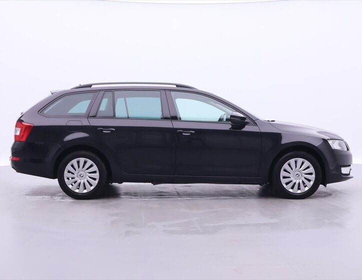 Škoda Octavia 8