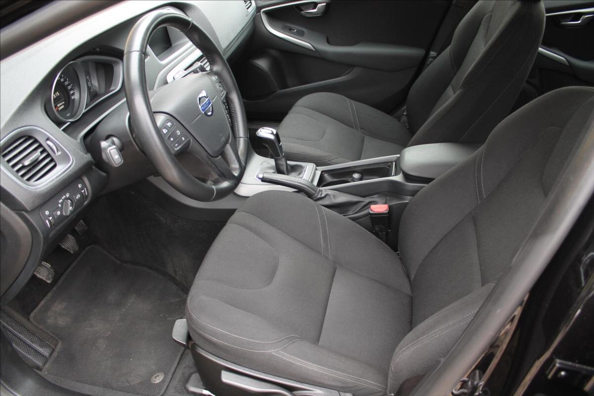 Volvo V40 Hatchback 2,0 l 88 kw