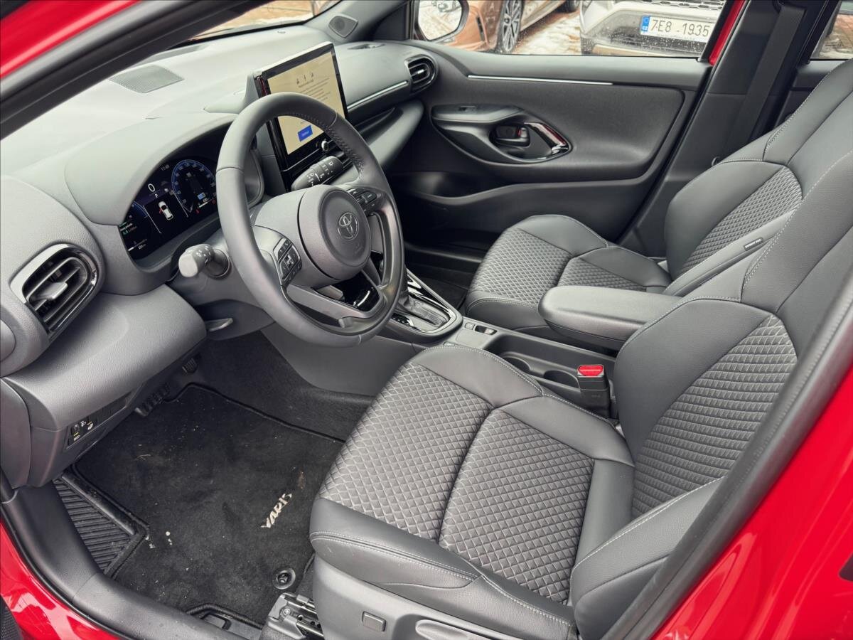 Toyota Yaris Hatchback 1,5 l 97 kw