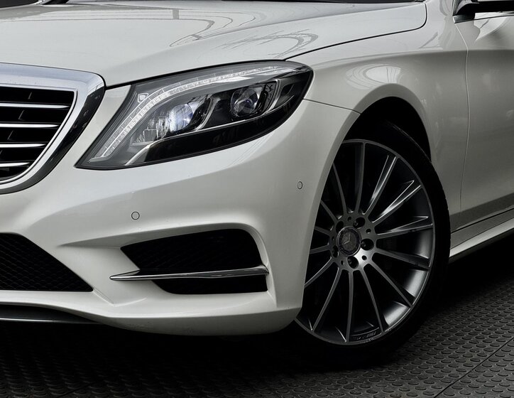 Mercedes-Benz Třídy S 42