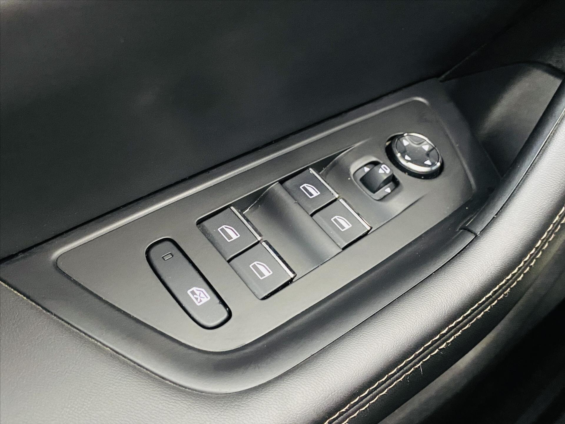 Peugeot 508 Kombi 2,0 l 120 kw