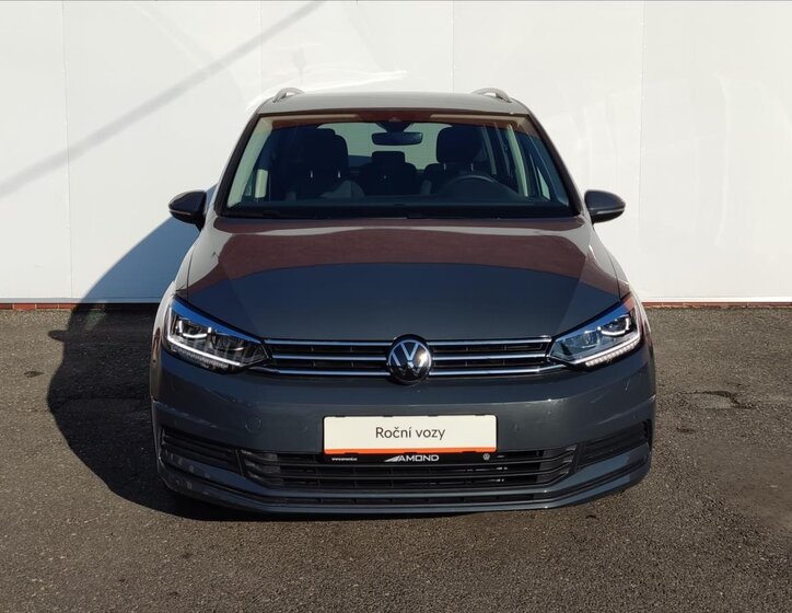 Volkswagen Touran MPV 1,5 l 110 kw