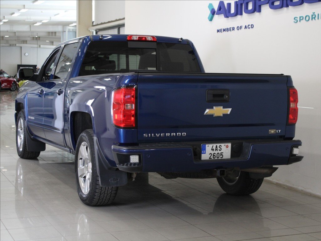 Chevrolet Silverado Pick-up 5,3 l 264 kw