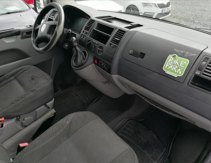 Volkswagen Transporter 11