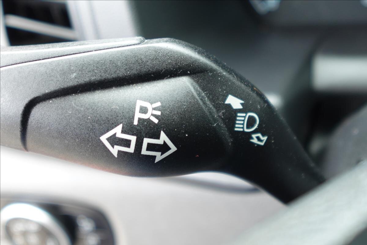 Ford Transit Custom Ostatní 2,0 l 77 kw