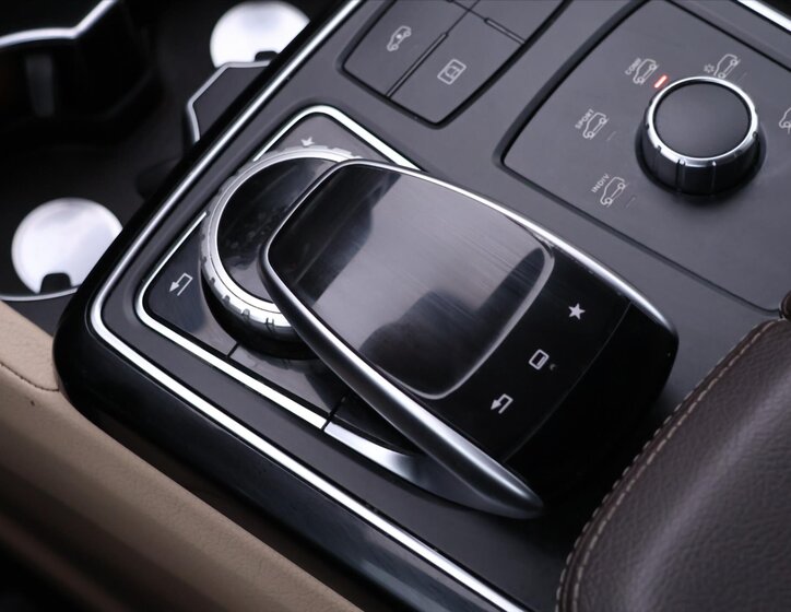 Mercedes-Benz GLE SUV / Terénní 3,0 l 190 kw