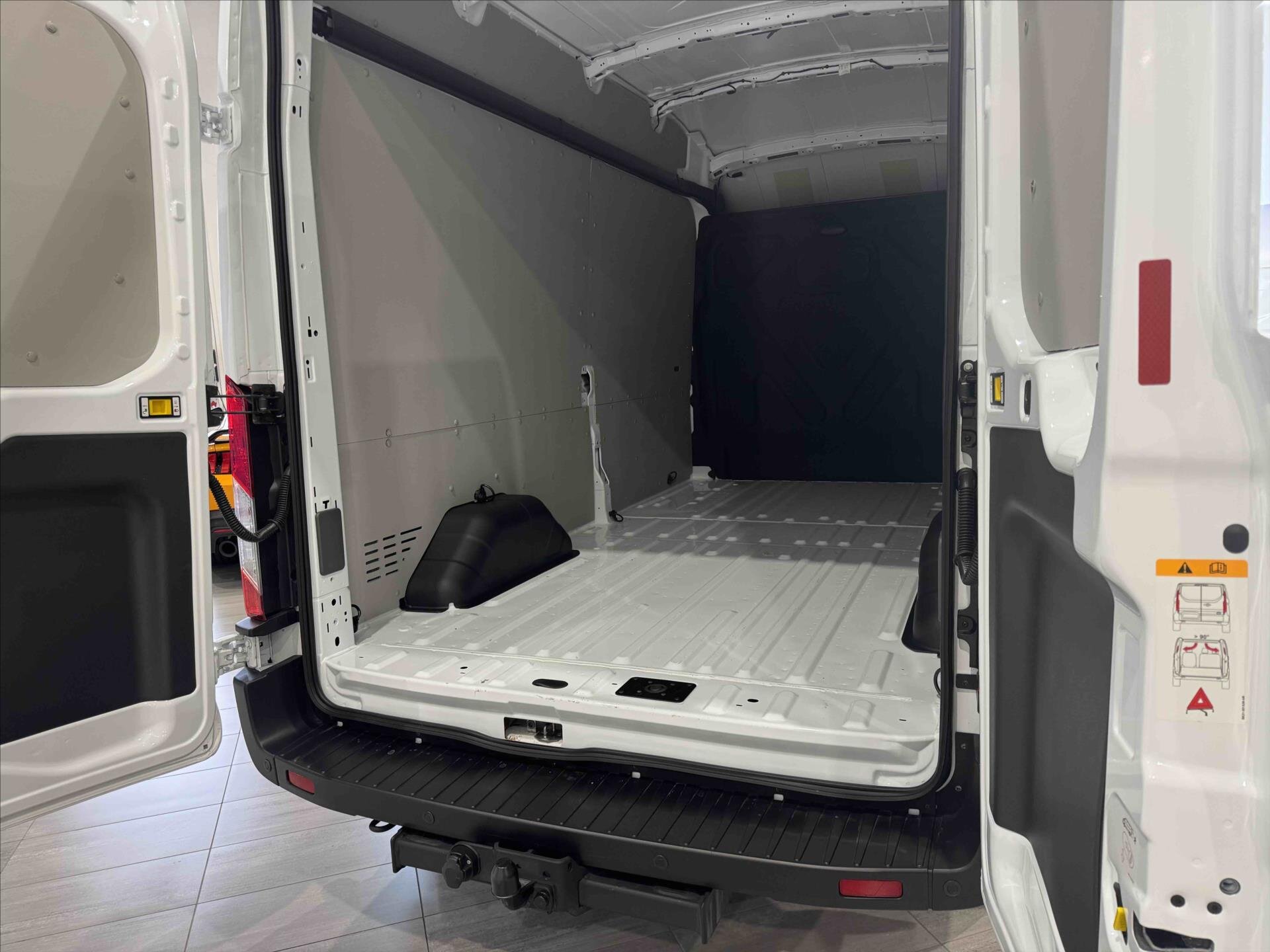 Ford Transit VAN / Minibus 2,0 l 121 kw